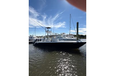 BOATZON | Contender 39 ST 2018
