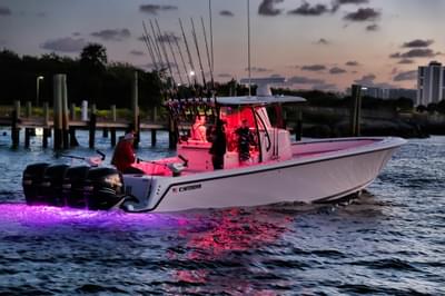 BOATZON | Contender 39 ST 2020