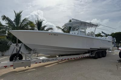 BOATZON | Contender 39 ST 2022 BOATZON | Contender 39 ST 2022