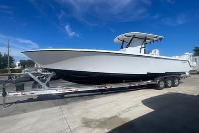 BOATZON | Contender 39ST 2026