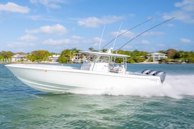 BOATZON | Contender 44 ST 2020