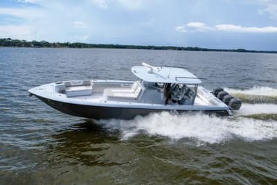 BOATZON | Contender 44CB 2022