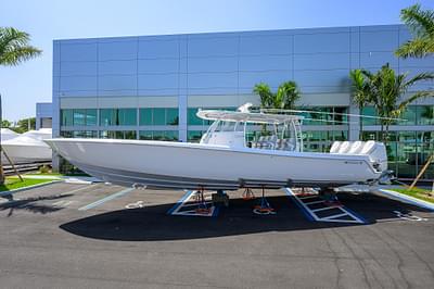 BOATZON | Contender 44ST 2025 BOATZON | Contender 44ST 2025