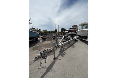 BOATZON | Continental Trailers a2810b 2021