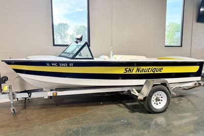 BOATZON | Correct Craft Ski Nautique 1978