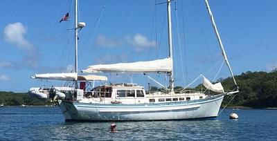 BOATZON | Covey Island 38 1986