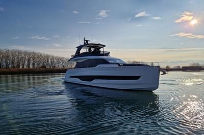 BOATZON | Cranchi 62 2026