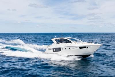 BOATZON | Cranchi M 44 HT 2014