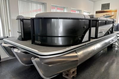 BOATZON | Crest 210L conquest 2026