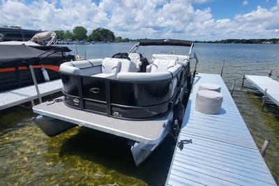 BOATZON | Crest 220 SLS Classic LX 2023