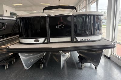 BOATZON | Crest 230 SLRC caribbean 2026
