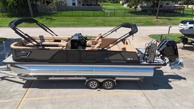 BOATZON | Crest Caribbean 25 FT 2026