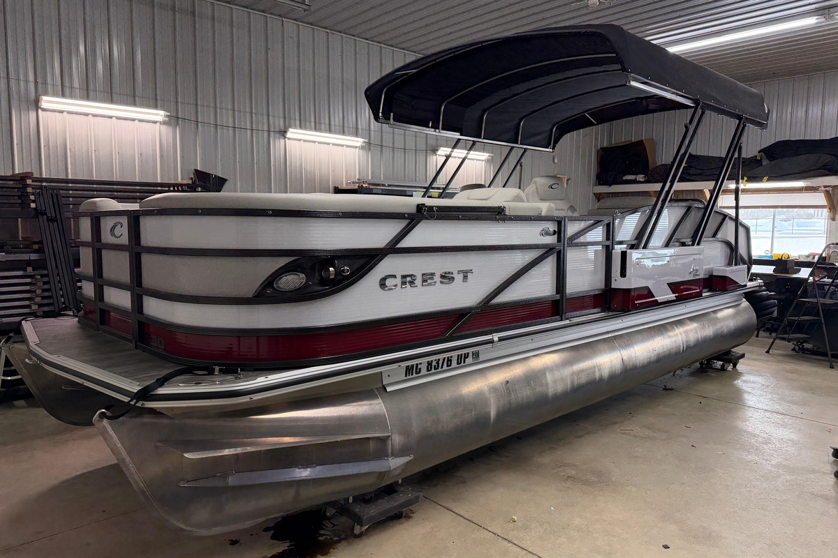 2021 Crest Caribbean LX 230 SLC - Sold Boat