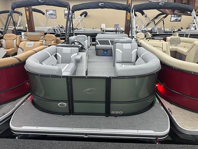 BOATZON | Crest Classic 220 2025 BOATZON | Crest Classic 220 2025