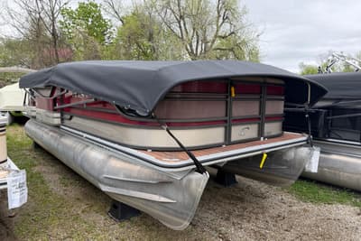 BOATZON | Crest Classic 230 SLC 2015
