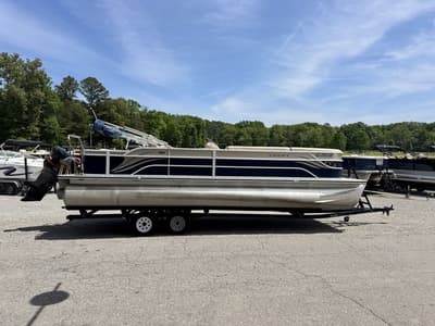 BOATZON | Crest Classic 250 Series SLRX 2013