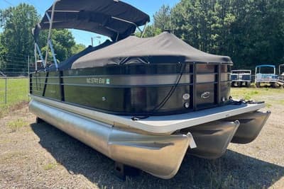 BOATZON | Crest Classic DLX 220 2022