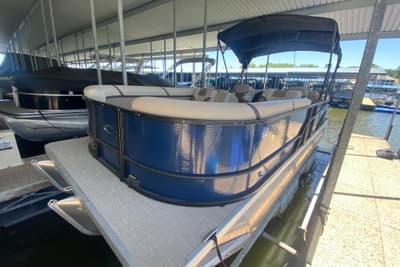 BOATZON | Crest Classic DLX 240 SLC 2023