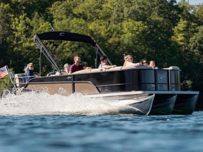 BOATZON | Crest Classic DLX 240 SLC CPT DLX 2023