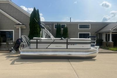 BOATZON | Crest Classic LX 200 2022 BOATZON | Crest Classic LX 200 2022