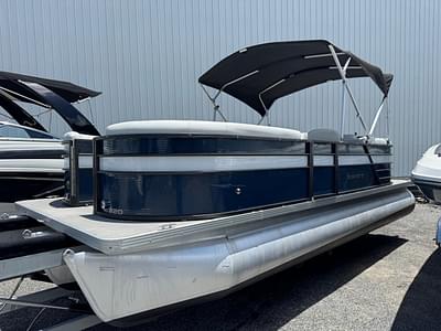 BOATZON | Crest Classic LX 220 SLC 2021