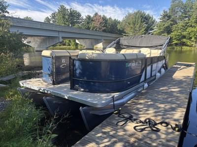 BOATZON | Crest Classic LX 220 SLC CPT 2023