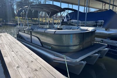 BOATZON | Crest Classic LX 220 SLRC 2024