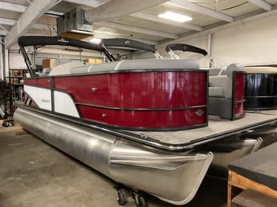 BOATZON | Crest Classic Platinum 220 SLC 2024 BOATZON | Crest Classic Platinum 220 SLC 2024