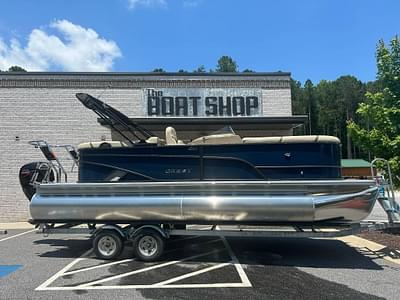 BOATZON | Crest Classic Platinum 220 SLC 2024