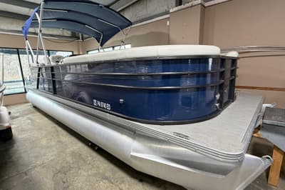 BOATZON | Crest Classic Platinum 240 SLC 2021 BOATZON | Crest Classic Platinum 240 SLC 2021