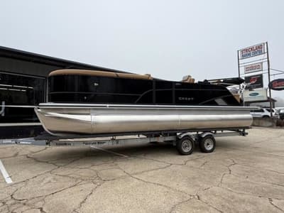 BOATZON | Crest Conquest 23 FT 2026