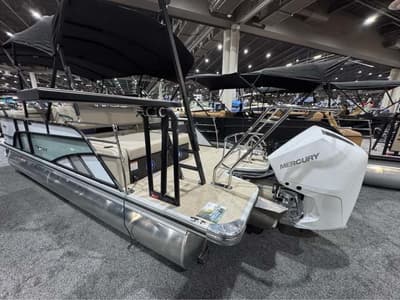 BOATZON | Crest Conquest 23 FT 2026