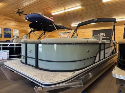 BOATZON | Crest Conquest 230 SLRC Pontoon 2026 BOATZON | Crest Conquest 230 SLRC Pontoon 2026