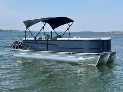 BOATZON | Crest Conquest 235 SLC 2026 BOATZON | Crest Conquest 235 SLC 2026