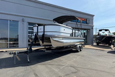 BOATZON | Crest Conquest 235 SLSC 2026