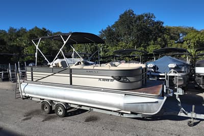 BOATZON | Crest II 230 SLR2 2016 BOATZON | Crest II 230 SLR2 2016