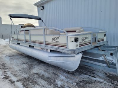 BOATZON | Crest Pontoons 22 Sport 2001