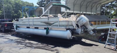 BOATZON | Crest Pontoons 25 Family Fish 2004 BOATZON | Crest Pontoons 25 Family Fish 2004