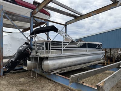 BOATZON | Crest Pontoons Caribbean 230 2012