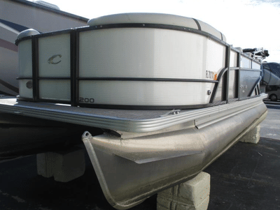 BOATZON | Crest Pontoons Classic 200 2023