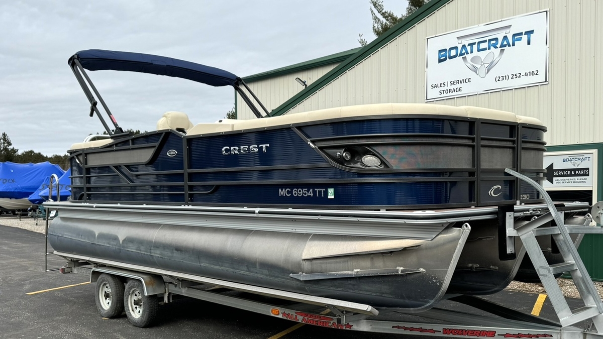 2015 Crest Pontoons Crest Pontoons CLASSIC 230 SLC CP3 PLUS 2015 - Sold Boat