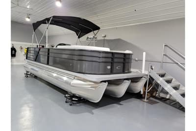 BOATZON | Crest Pontoons Classic LX 220 SLS 2022 BOATZON | Crest Pontoons Classic LX 220 SLS 2022