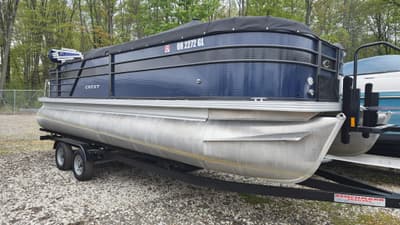 BOATZON | Crest Pontoons Classic LX Fish 220 SF 2022