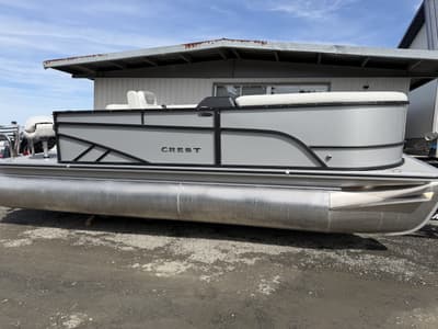 BOATZON | Crest Pontoons Conquest SE 200 Fish 2026