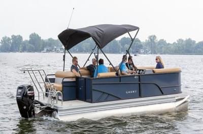BOATZON | Crest Pontoons Conquest SLC 210 2026