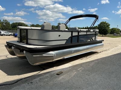 BOATZON | Crest Pontoons CREST CONQUEST 230L 2027