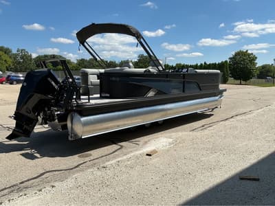 BOATZON | Crest Pontoons CREST CONQUEST 250 SLC 2027