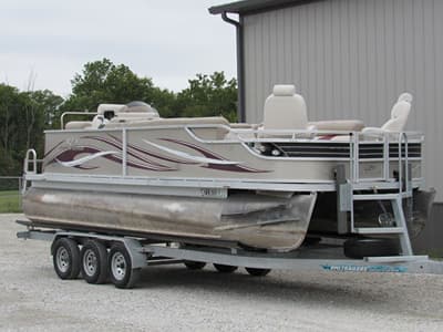 BOATZON | Crest XRS 2270 2008