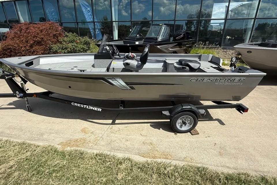 2024 Crestliner 1650 Discovery SC - Sold Boat