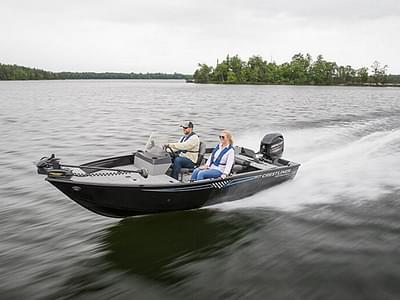 BOATZON | Crestliner 1650 Discovery Tiller 2018 BOATZON | Crestliner 1650 Discovery Tiller 2018